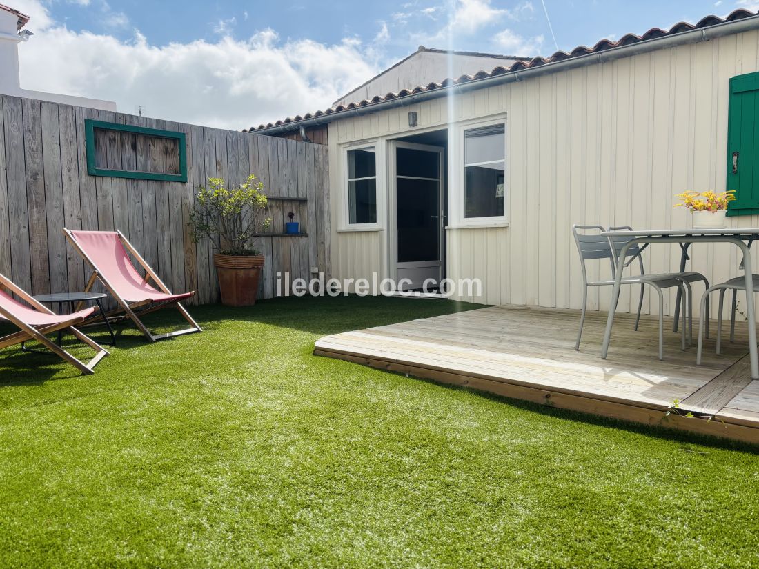 Photo 23: An accomodation located in La Couarde-sur-mer on ile de R&eacute;.