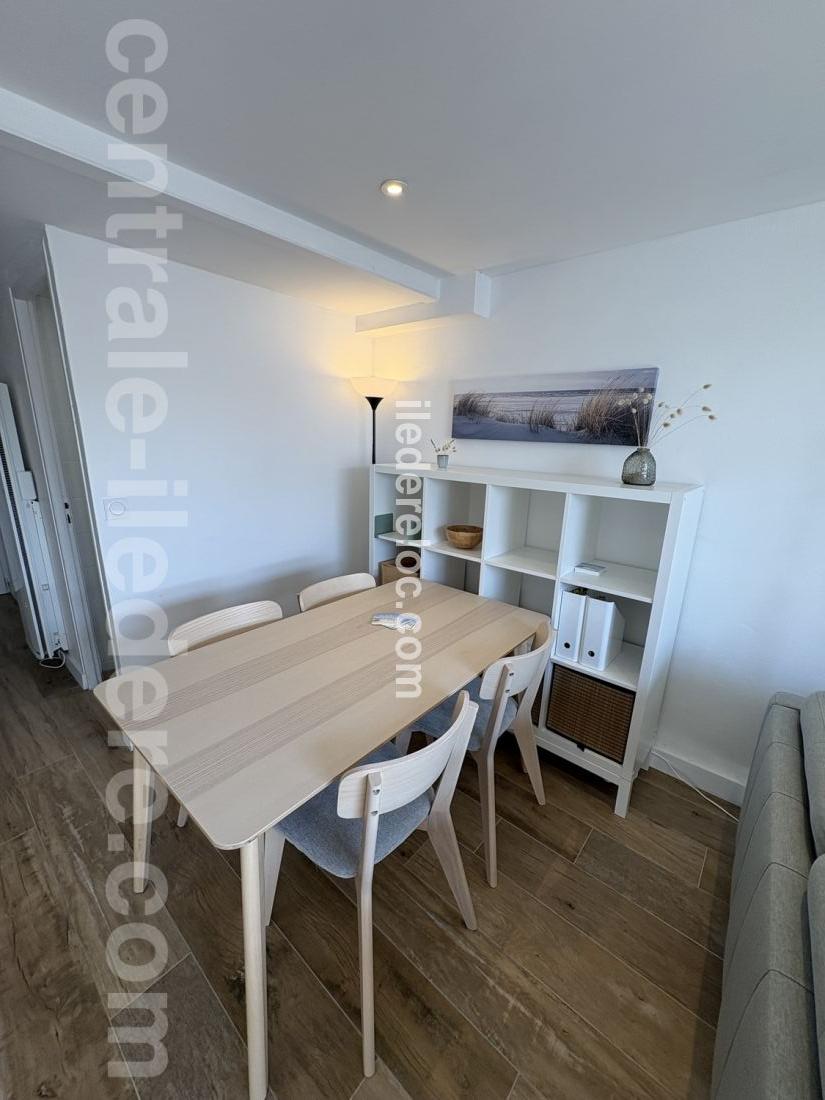 Photo 8: An accomodation located in La Couarde-sur-mer on ile de Ré.