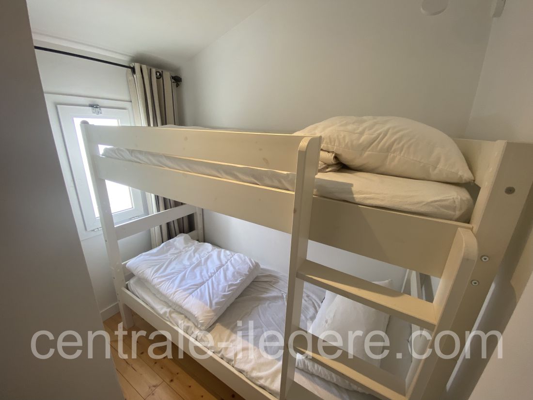Photo 14: An accomodation located in La Couarde-sur-mer on ile de R&eacute;.