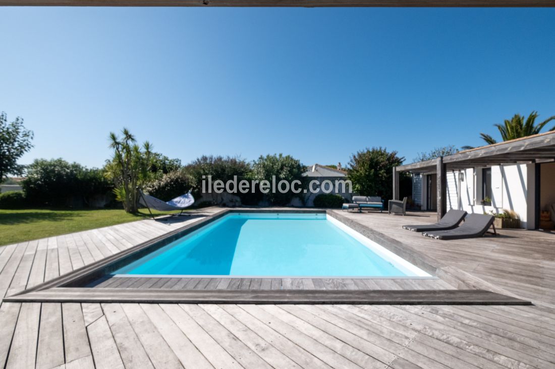 Photo 18: An accomodation located in Sainte-Marie-de-Ré on ile de Ré.