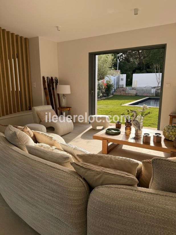 Photo 5: An accomodation located in La Flotte-en-R&eacute; on ile de R&eacute;.