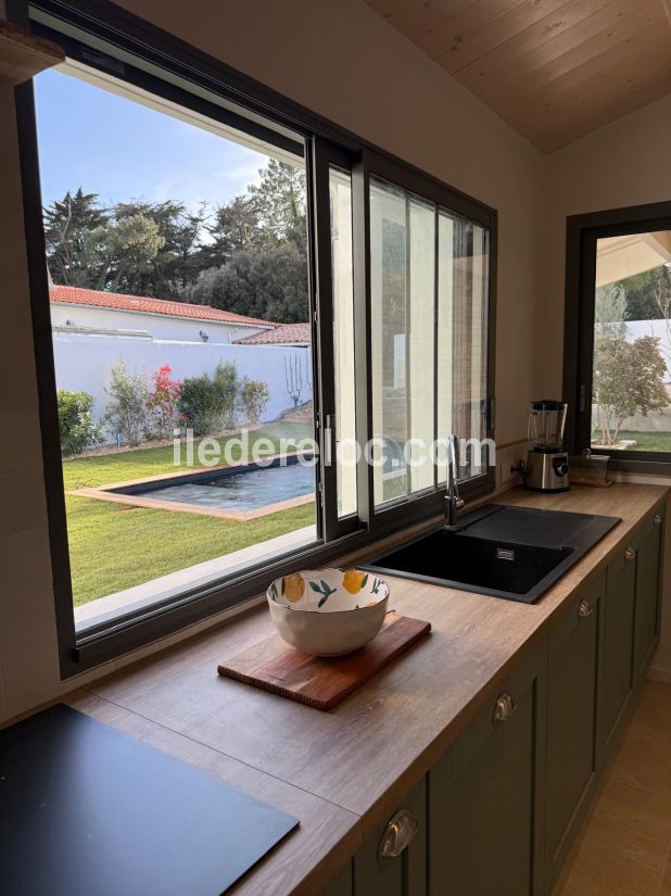 Photo 11: An accomodation located in La Flotte-en-R&eacute; on ile de R&eacute;.