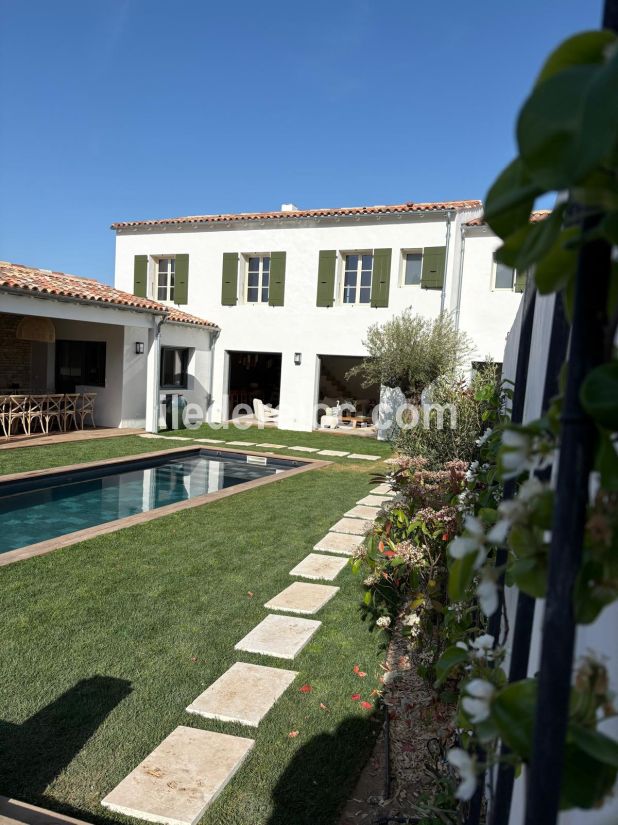 Photo 50: An accomodation located in La Flotte-en-R&eacute; on ile de R&eacute;.