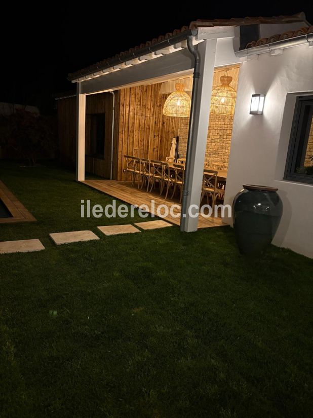 Photo 18: An accomodation located in La Flotte-en-R&eacute; on ile de R&eacute;.