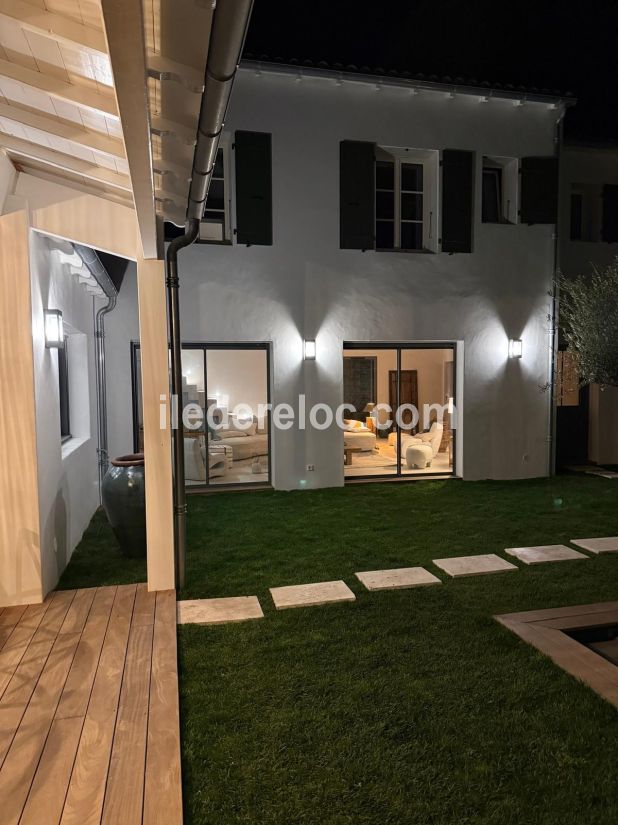 Photo 14: An accomodation located in La Flotte-en-R&eacute; on ile de R&eacute;.