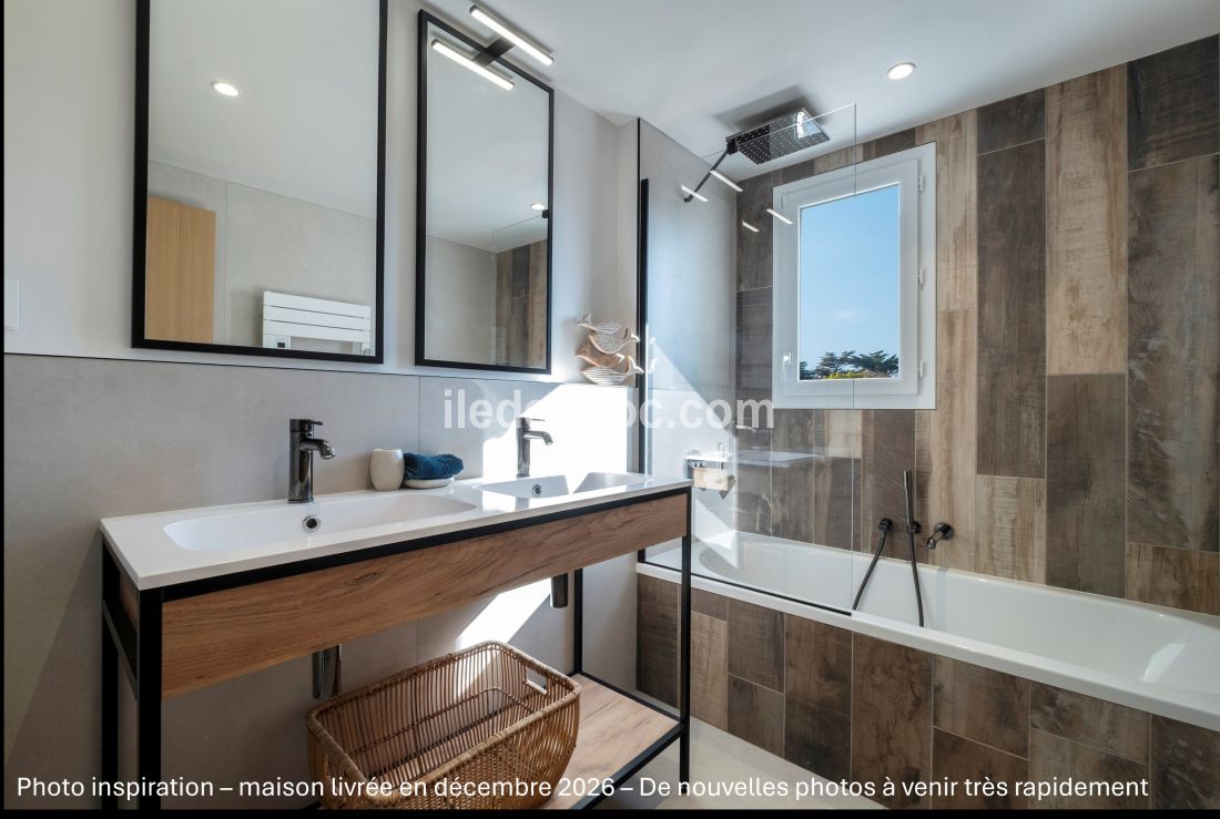 Photo 4: An accomodation located in La Flotte-en-Ré on ile de Ré.