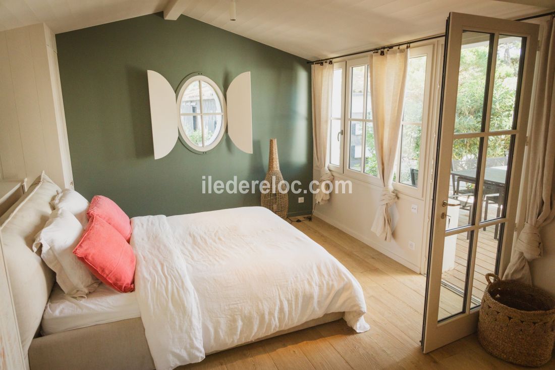 Photo 9: An accomodation located in Les Portes-en-Ré on ile de Ré.