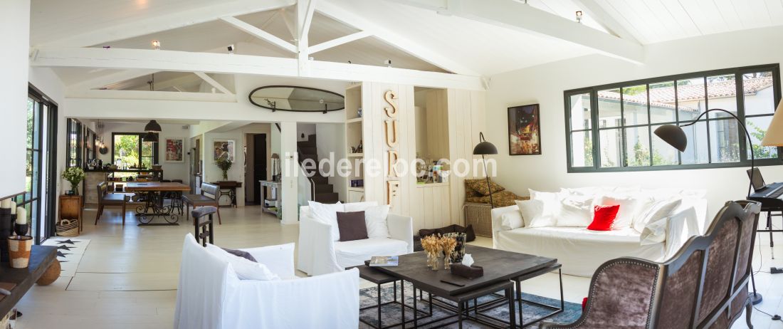 Photo 6: An accomodation located in Les Portes-en-Ré on ile de Ré.