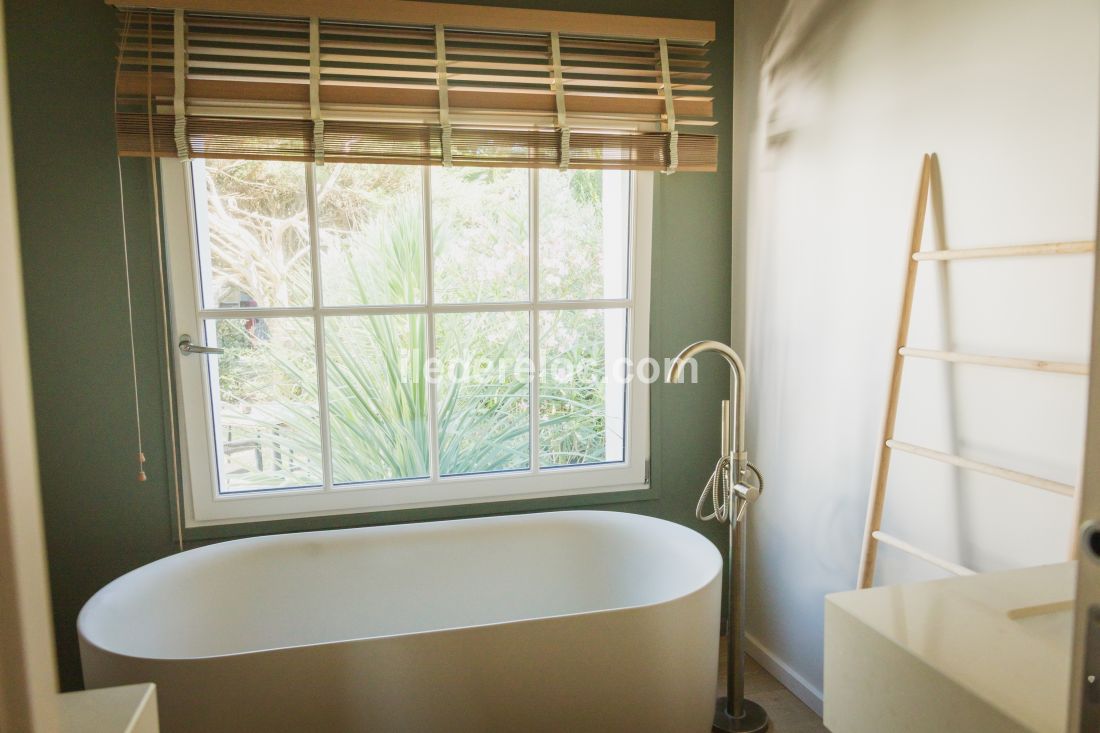 Photo 13: An accomodation located in Les Portes-en-Ré on ile de Ré.