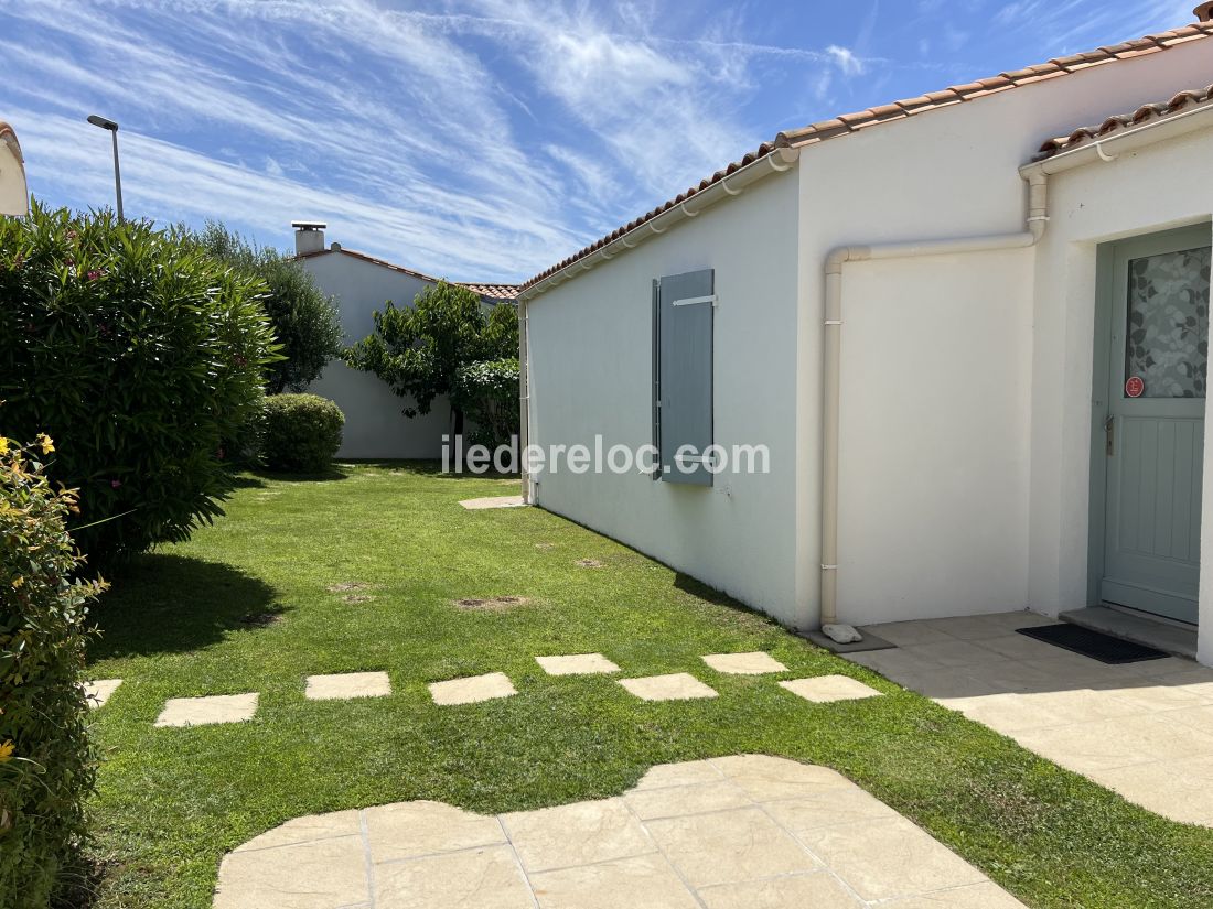 Photo 19: An accomodation located in Le Bois-Plage-en-R&eacute; on ile de R&eacute;.