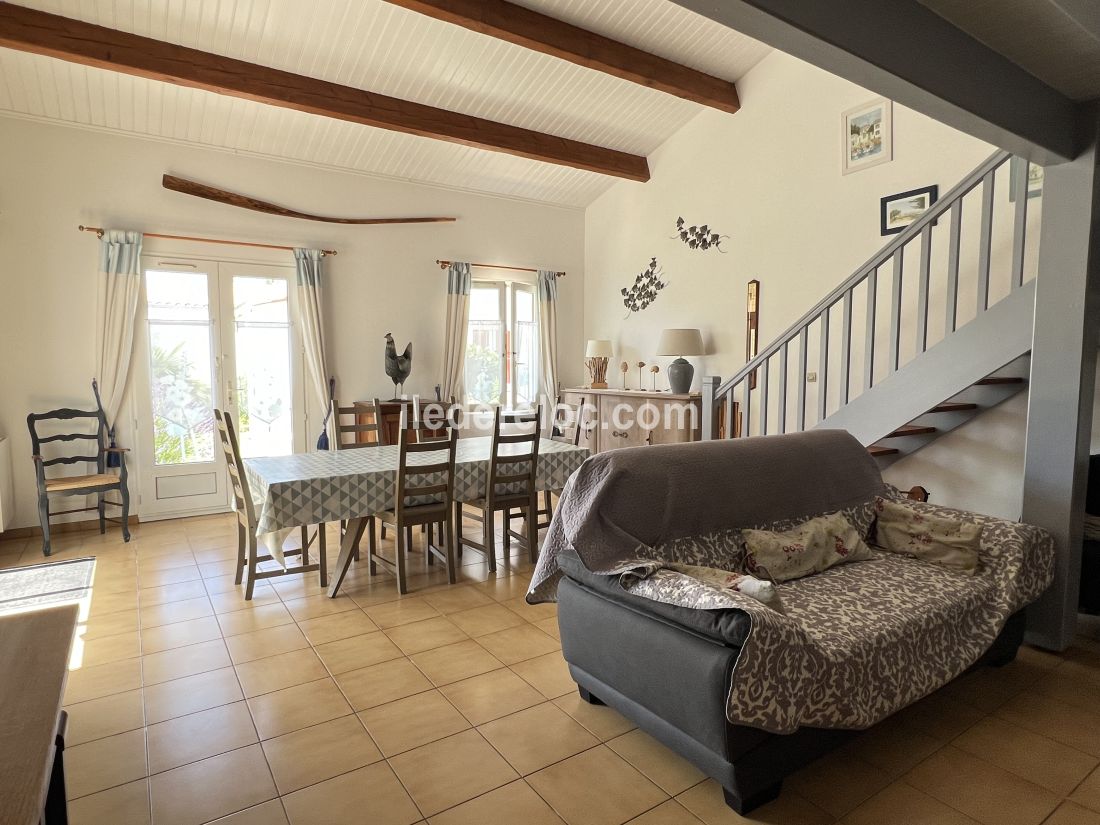 Photo 6: An accomodation located in Le Bois-Plage-en-Ré on ile de Ré.