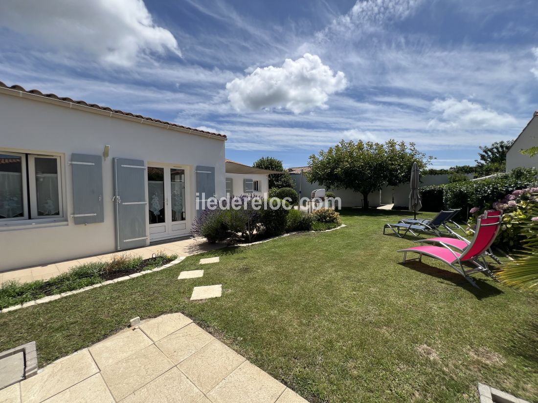 Photo 14: An accomodation located in Le Bois-Plage-en-Ré on ile de Ré.