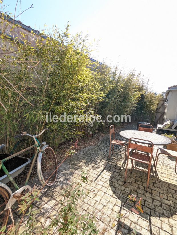 Photo 8: An accomodation located in La Flotte-en-Ré on ile de Ré.