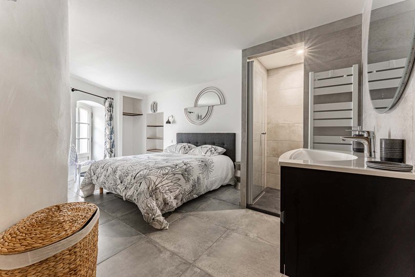 Photo 21: An accomodation located in Le Bois-Plage-en-Ré on ile de Ré.