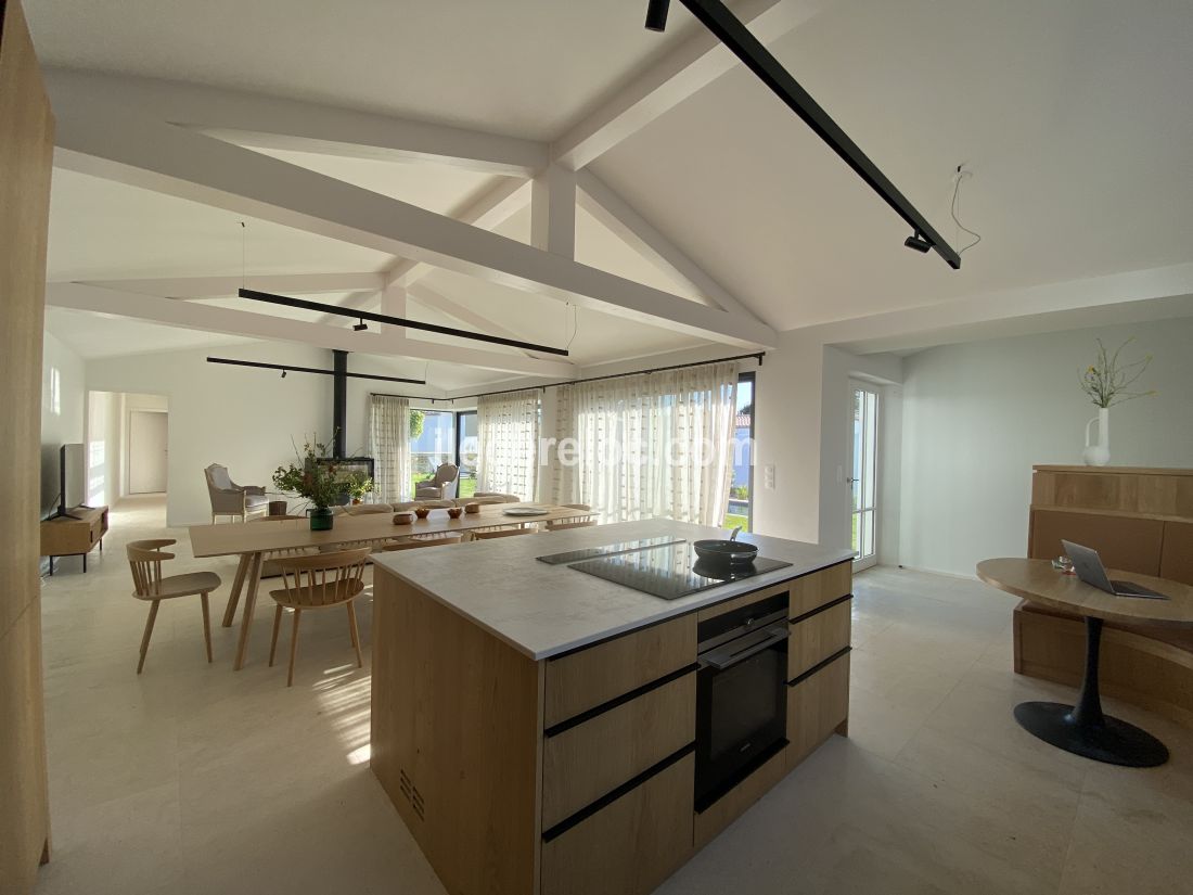 Photo 10: An accomodation located in Loix on ile de Ré.