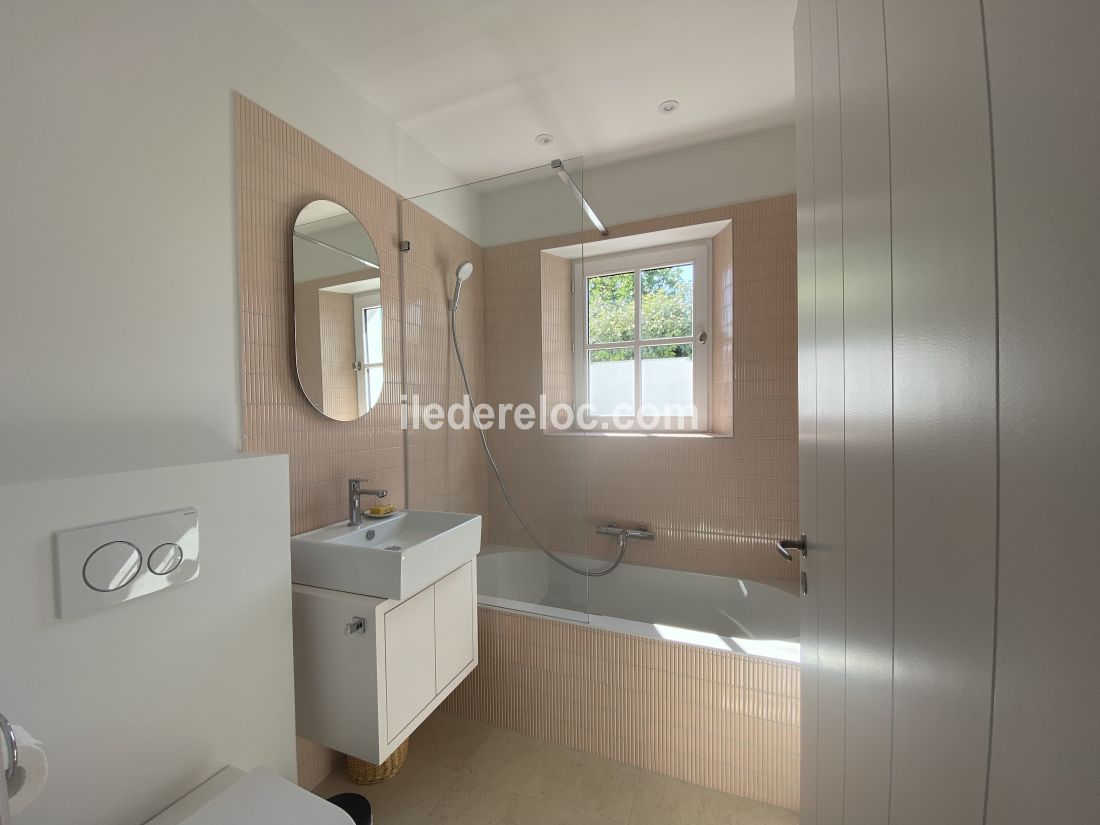 Photo 21: An accomodation located in Loix on ile de Ré.