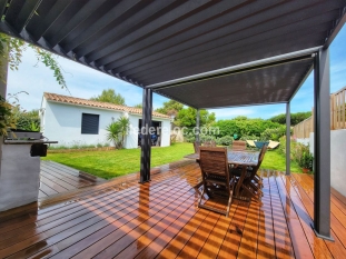 Ile de Ré:Bright and quiet villa – 110 m² with a 1500 m² enclosed garden near the sea