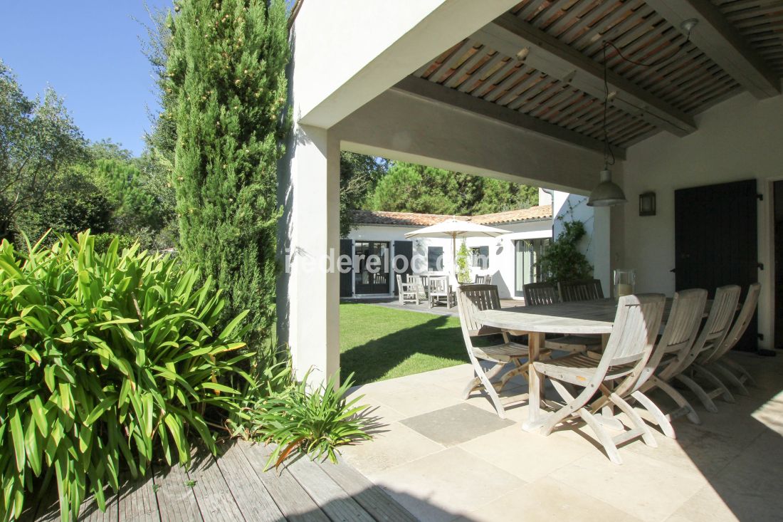 Photo 4: An accomodation located in Les Portes-en-Ré on ile de Ré.