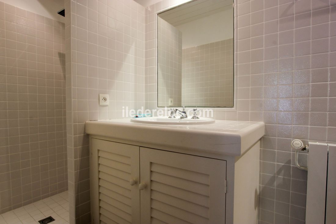 Photo 15: An accomodation located in Les Portes-en-Ré on ile de Ré.