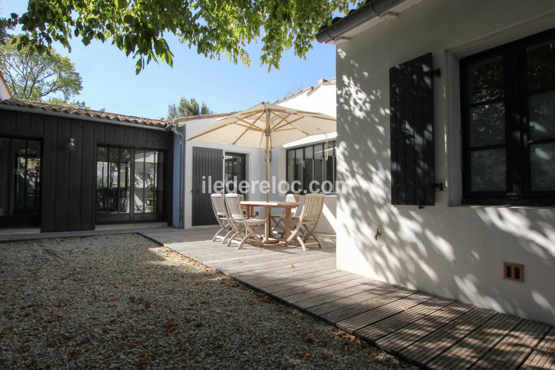 Photo 16: An accomodation located in Les Portes-en-Ré on ile de Ré.