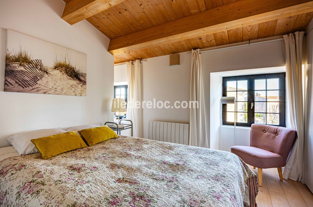 Photo 16: An accomodation located in Saint-Martin-de-Ré on ile de Ré.