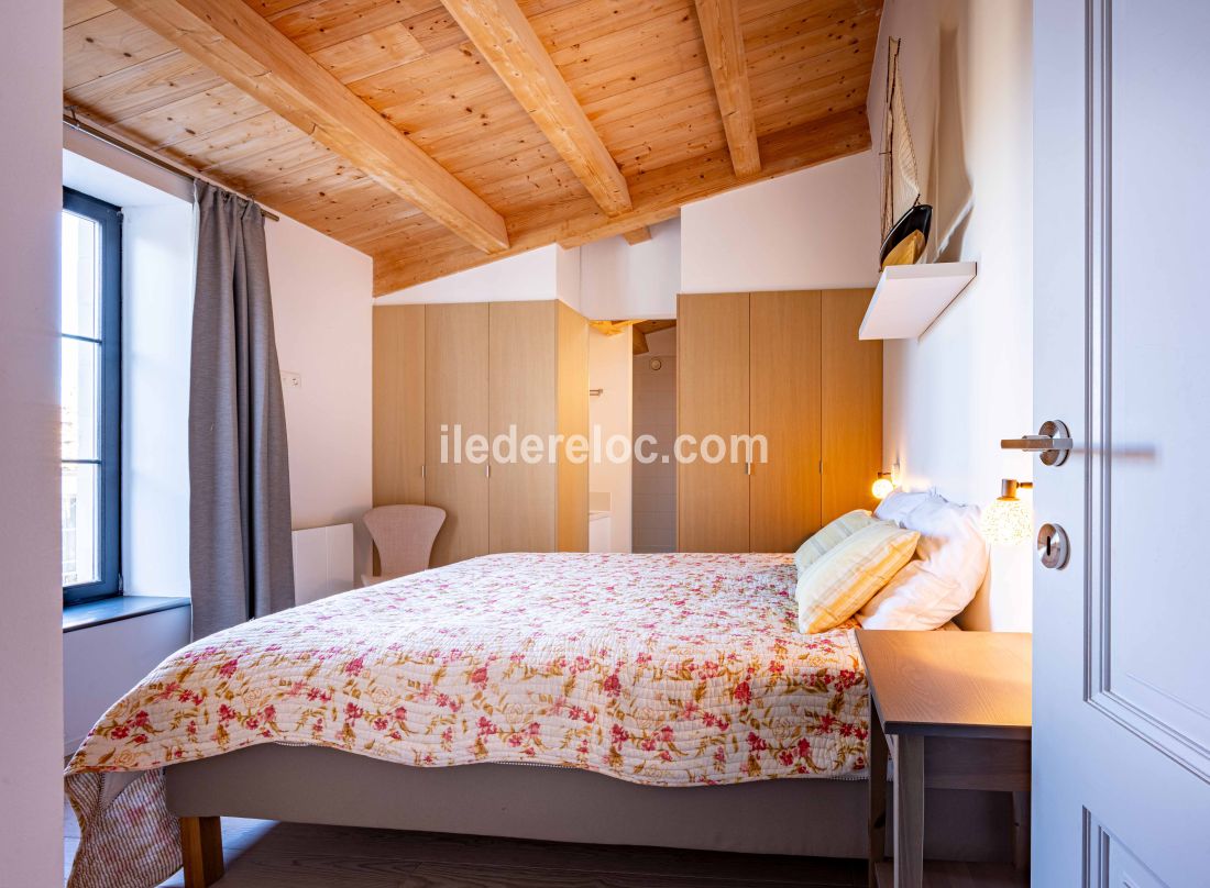 Photo 12: An accomodation located in Saint-Martin-de-Ré on ile de Ré.