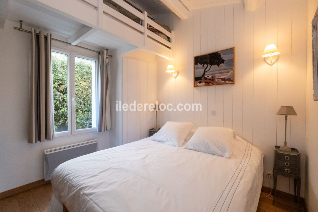 Photo 9: An accomodation located in La Couarde-sur-mer on ile de Ré.