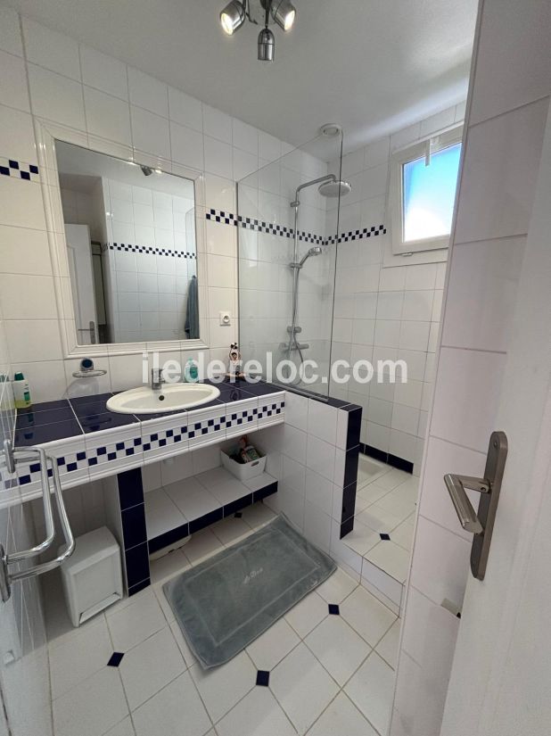 Photo 14: An accomodation located in Sainte-Marie-de-R&eacute; on ile de R&eacute;.