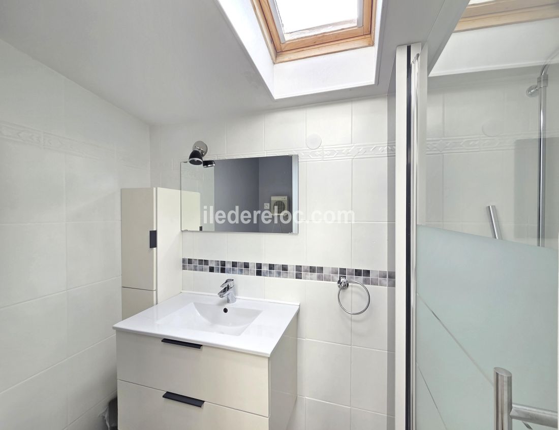 Photo 23: An accomodation located in Sainte-Marie-de-R&eacute; on ile de R&eacute;.