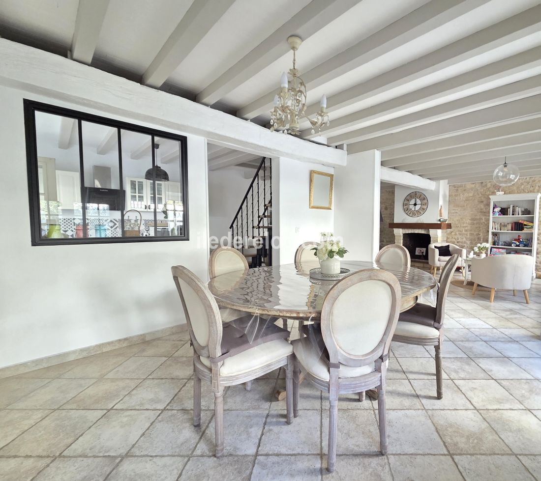 Photo 7: An accomodation located in Sainte-Marie-de-R&eacute; on ile de R&eacute;.