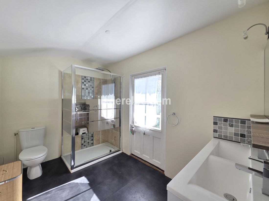 Photo 14: An accomodation located in Sainte-Marie-de-R&eacute; on ile de R&eacute;.