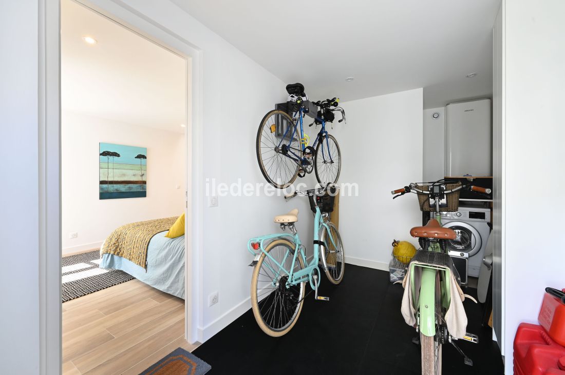 Photo 10: An accomodation located in Ars en R&eacute; on ile de R&eacute;.