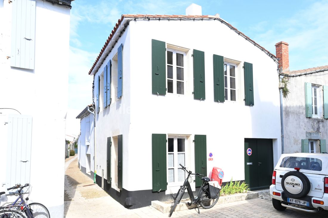 Photo 11: An accomodation located in Ars en R&eacute; on ile de R&eacute;.