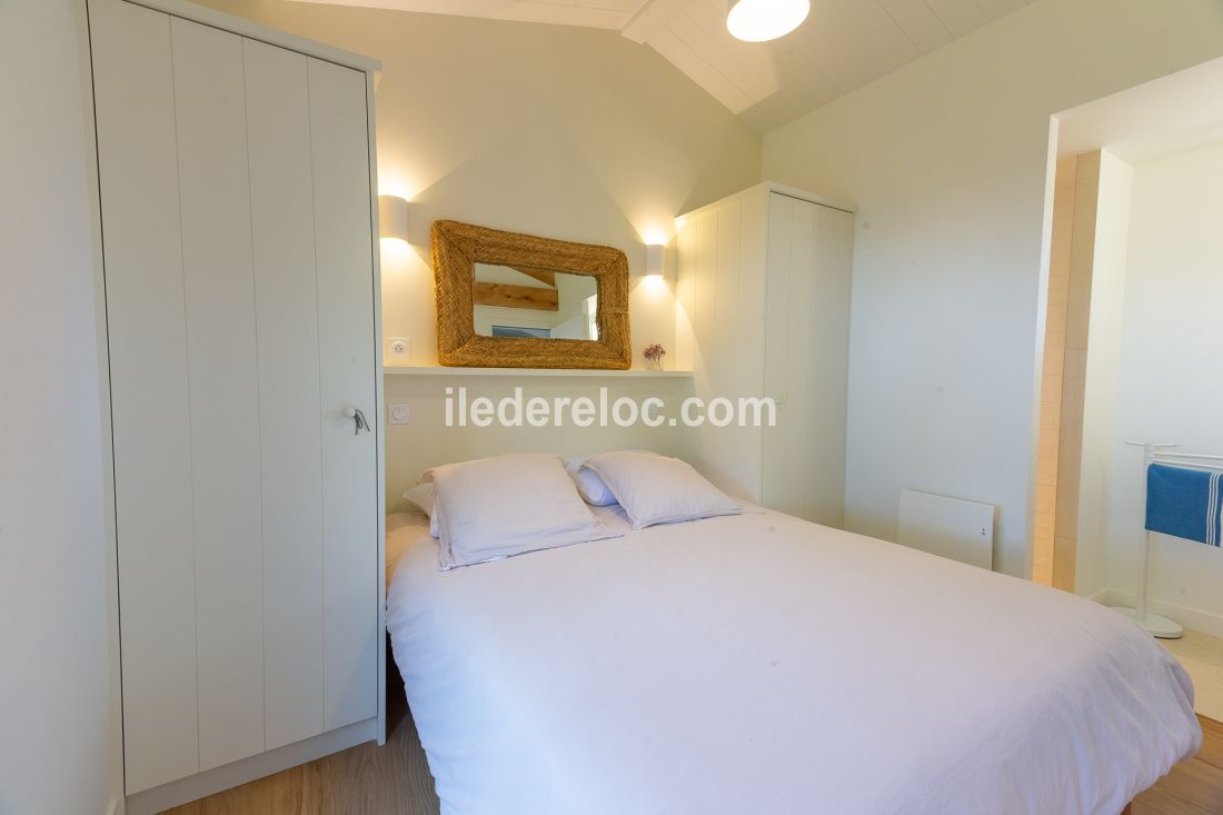 Photo 15: An accomodation located in Saint-Cl&eacute;ment-des-Baleines on ile de R&eacute;.