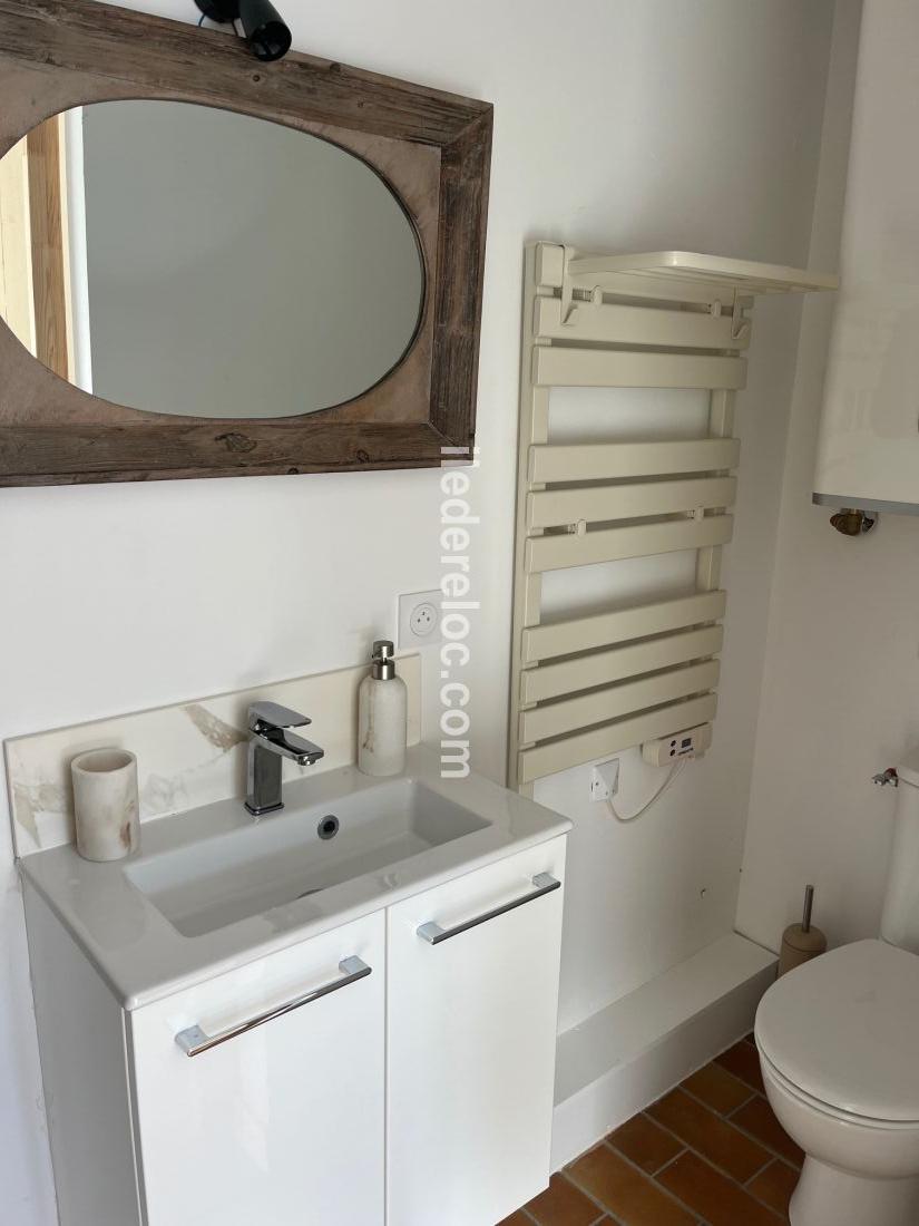 Photo 28: An accomodation located in Loix on ile de R&eacute;.