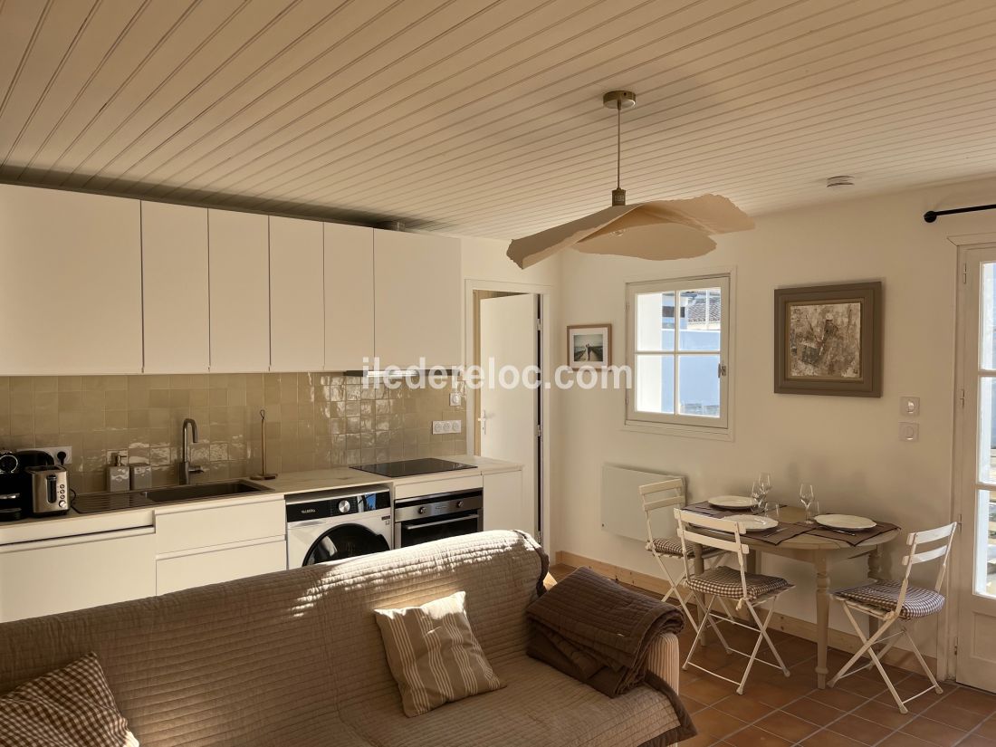 Photo 7: An accomodation located in Loix on ile de R&eacute;.