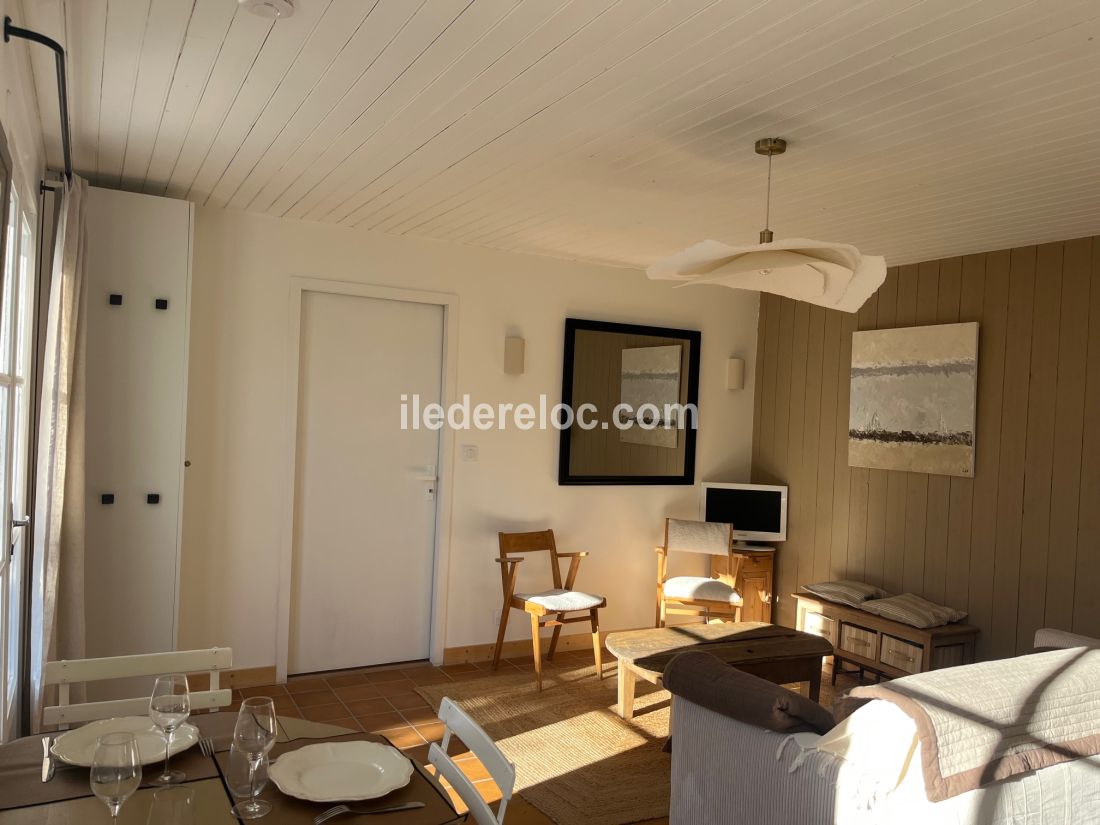 Photo 9: An accomodation located in Loix on ile de R&eacute;.