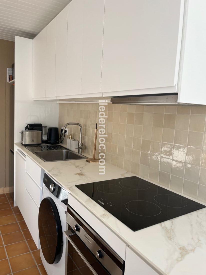 Photo 8: An accomodation located in Loix on ile de R&eacute;.