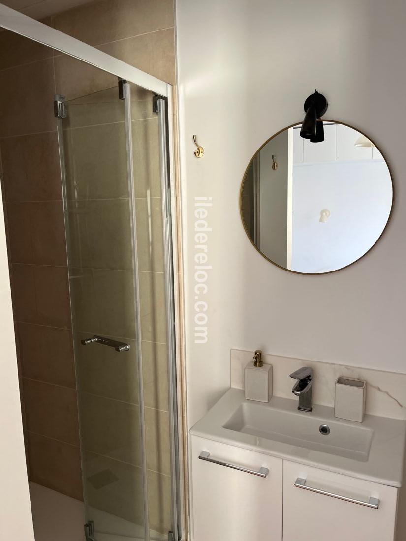 Photo 30: An accomodation located in Loix on ile de R&eacute;.