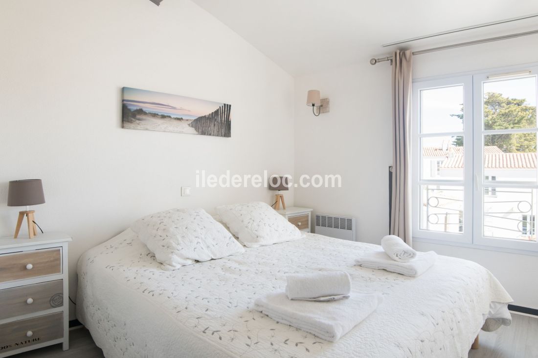 Photo 6: An accomodation located in La Flotte-en-R&eacute; on ile de R&eacute;.