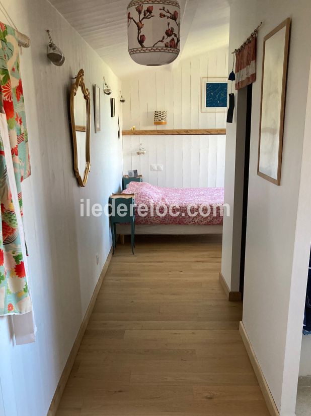 Photo 11: An accomodation located in Sainte-Marie-de-R&eacute; on ile de R&eacute;.