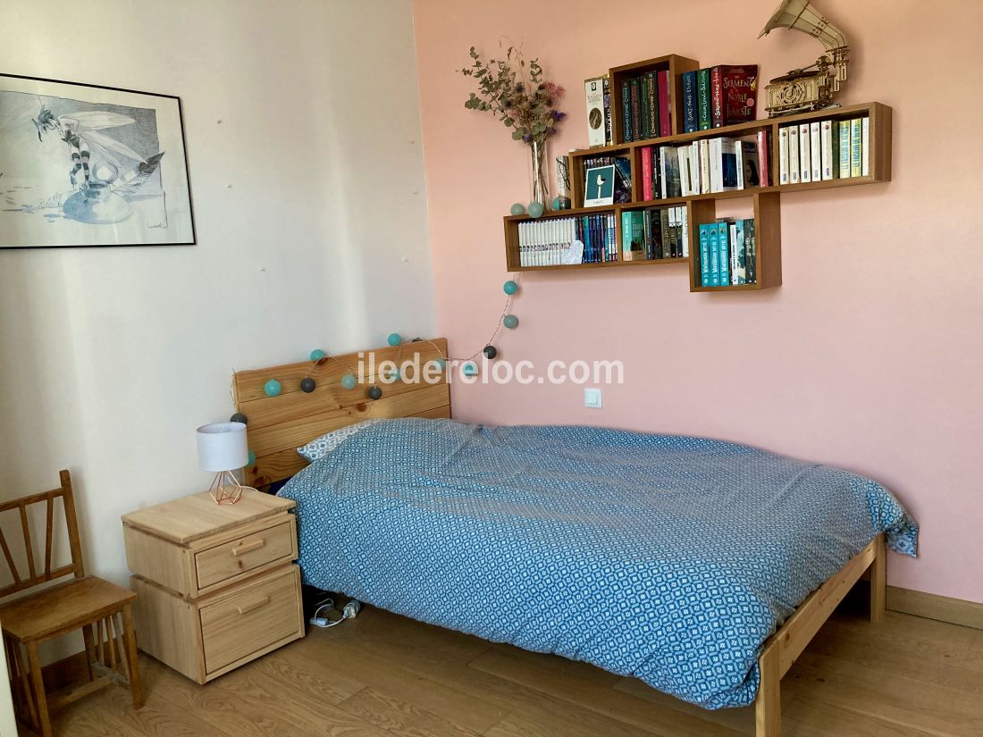 Photo 21: An accomodation located in Sainte-Marie-de-R&eacute; on ile de R&eacute;.