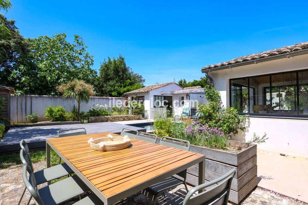 Photo 9: An accomodation located in Loix on ile de R&eacute;.