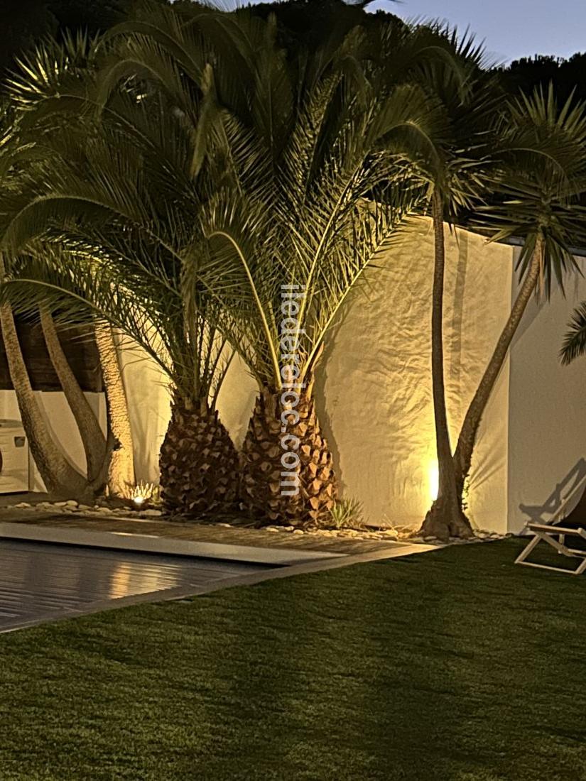 Photo 15: An accomodation located in Le Bois-Plage-en-R&eacute; on ile de R&eacute;.