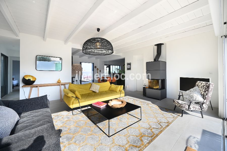 Photo 19: An accomodation located in Ars en R&eacute; on ile de R&eacute;.