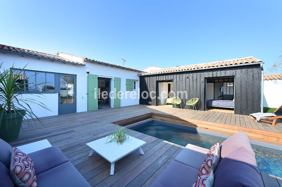 Photo 62: An accomodation located in Ars en R&eacute; on ile de R&eacute;.