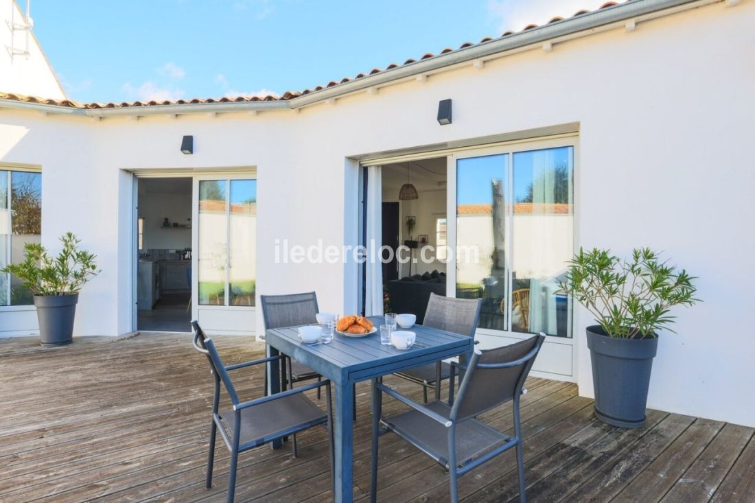 Photo 23: An accomodation located in La Flotte-en-R&eacute; on ile de R&eacute;.