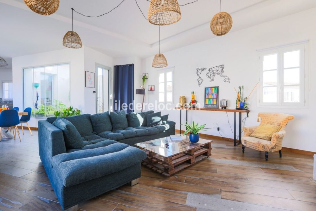 Photo 15: An accomodation located in La Flotte-en-R&eacute; on ile de R&eacute;.