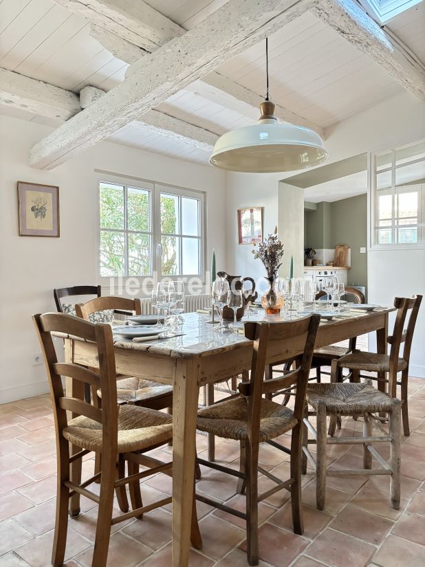 Photo 9: An accomodation located in La Couarde-sur-mer on ile de R&eacute;.