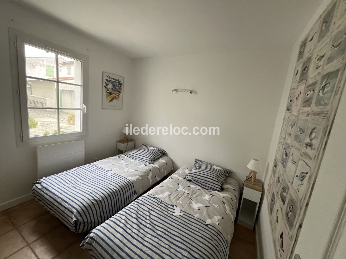 Photo 8: An accomodation located in Saint-Martin-de-R&eacute; on ile de R&eacute;.